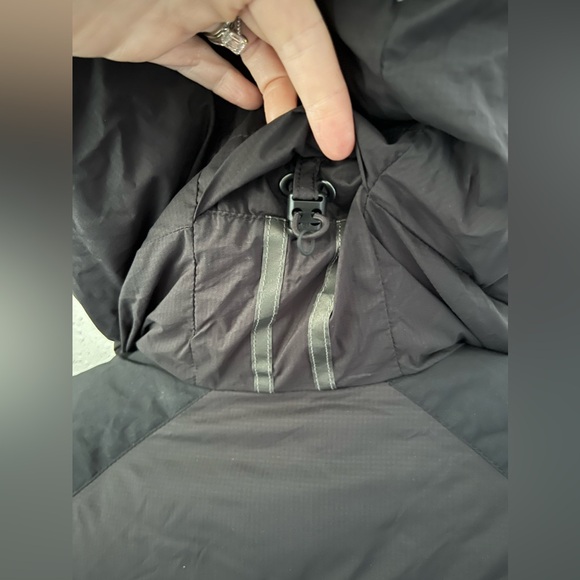 Canada Goose Alliston Packable Down Jacket in Black Size Medium - Picture 5 of 14